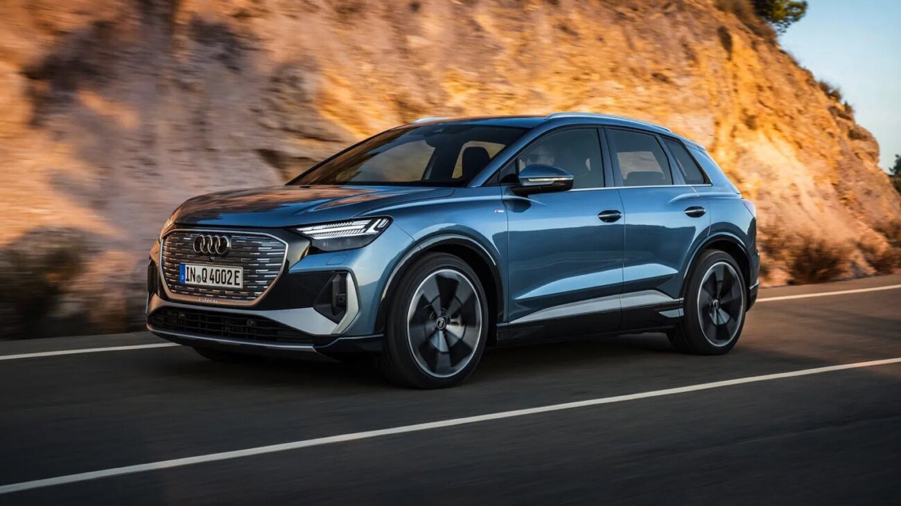 Audi Q4 e tron 2021 01@2x