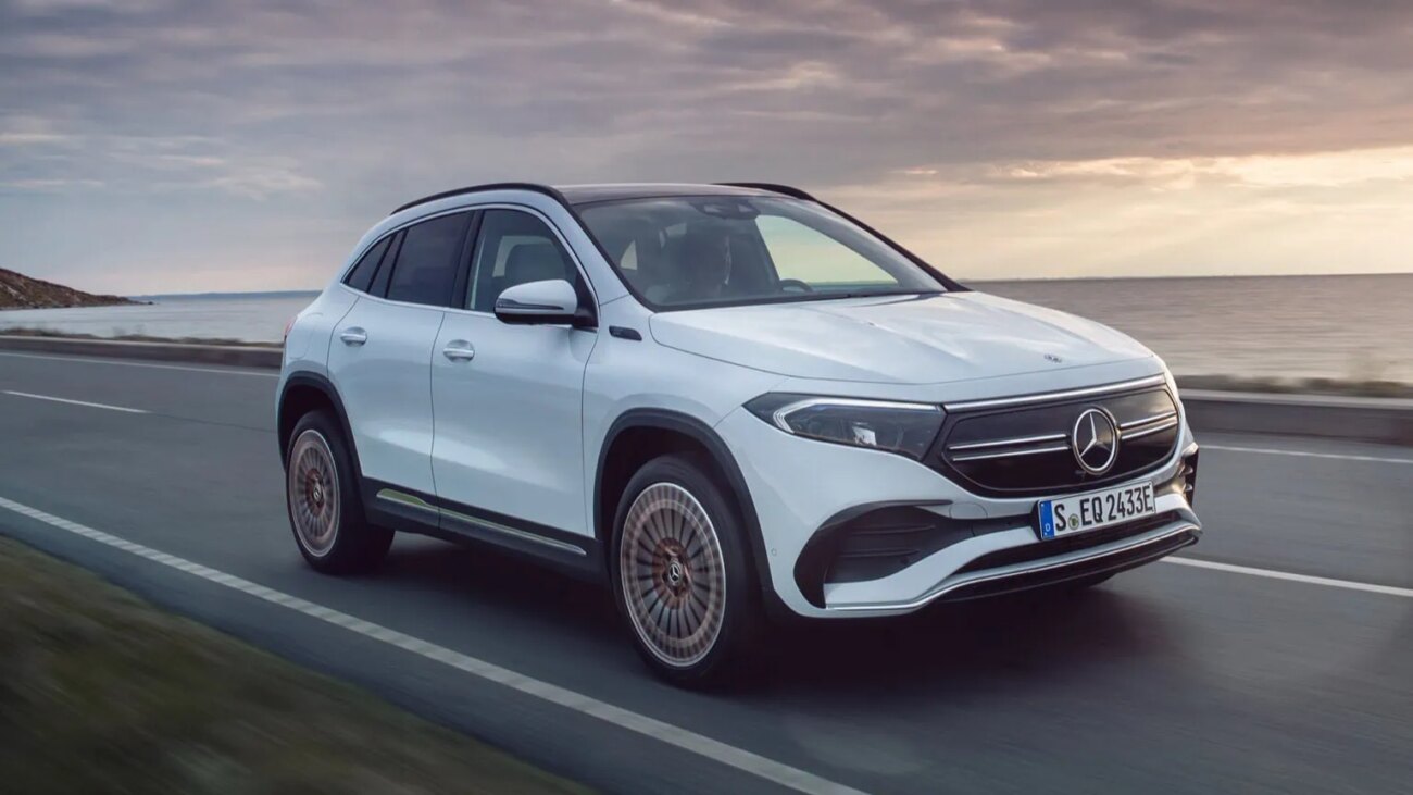 Mercedes EQA 01@2x