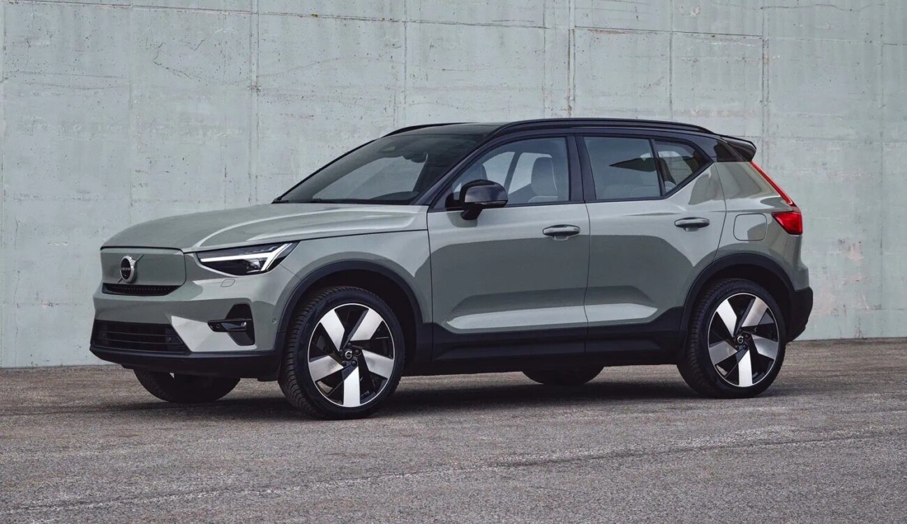 Volvo XC40 Recharge 2023 01@2x 1