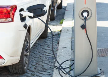 power supply for electric car charging 8Z8K8EX 1 resize